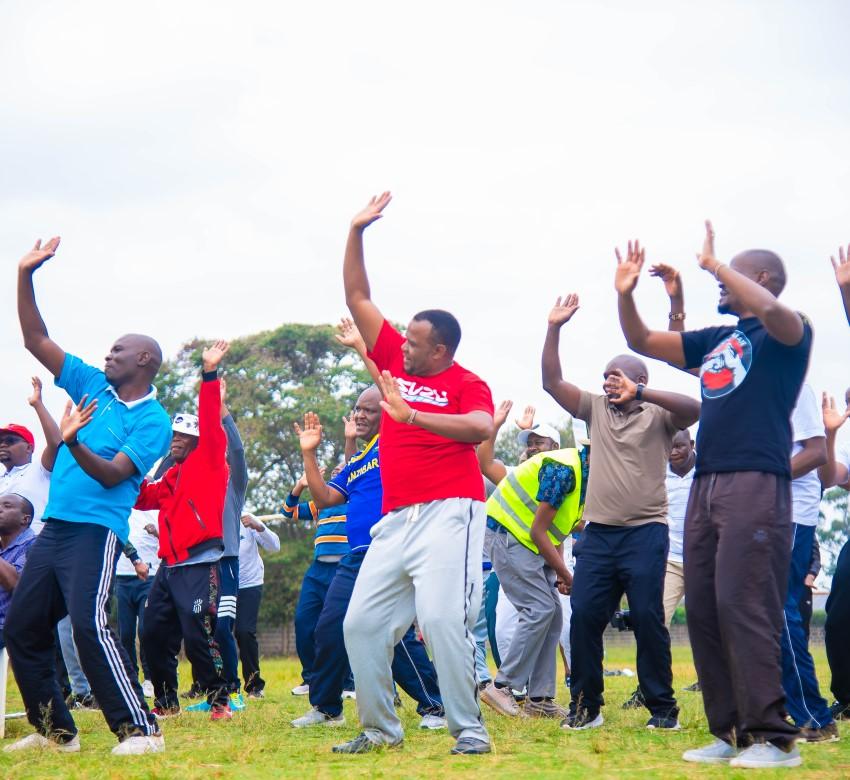 Outdoor Team Building